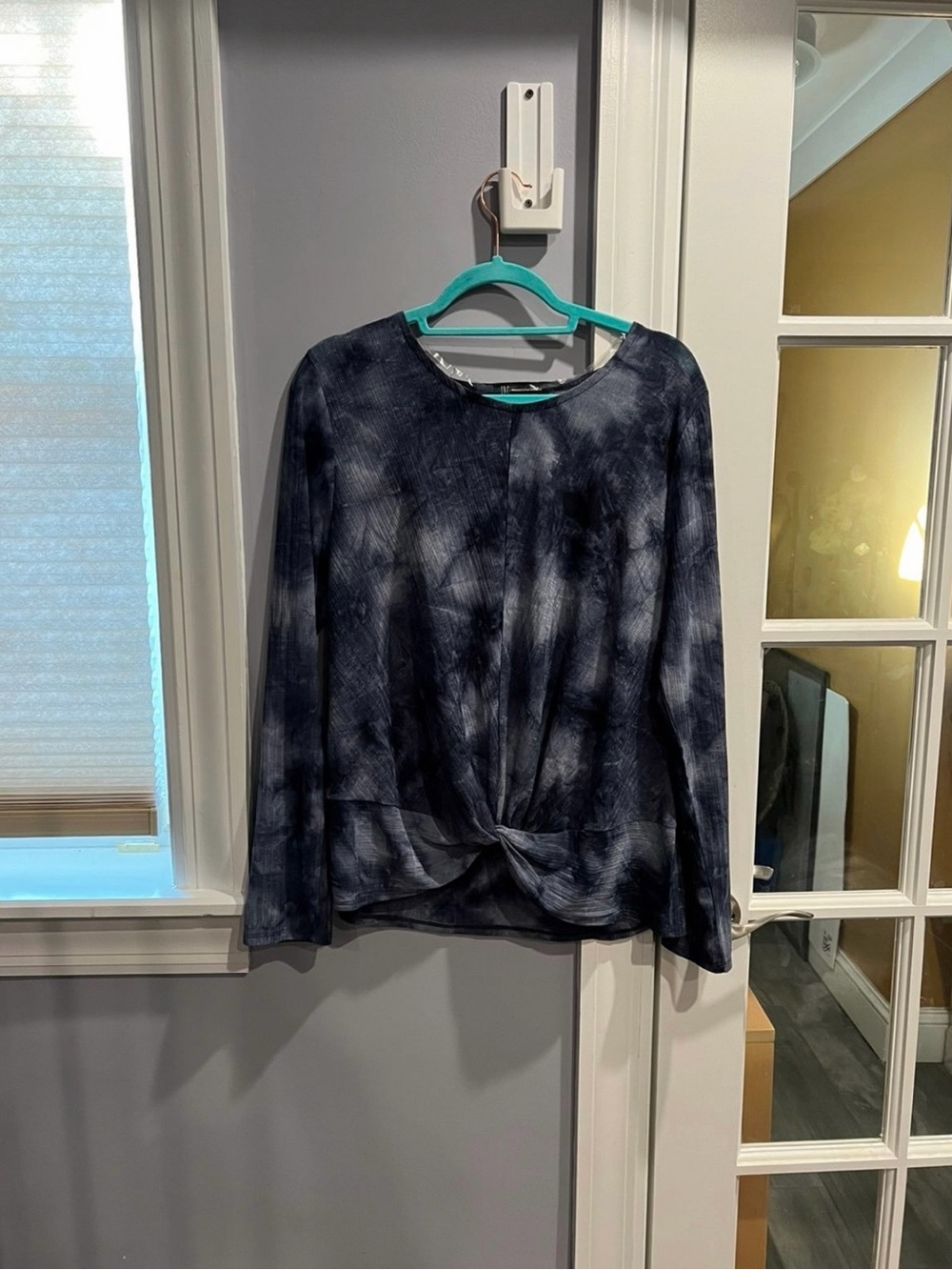 INC International Concept Tie dye twist hem top
